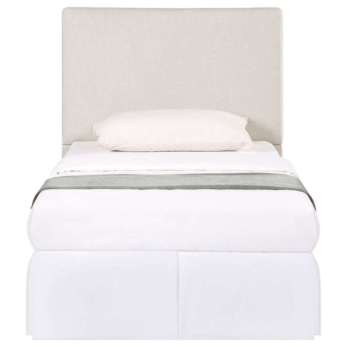 Pirro Headboard